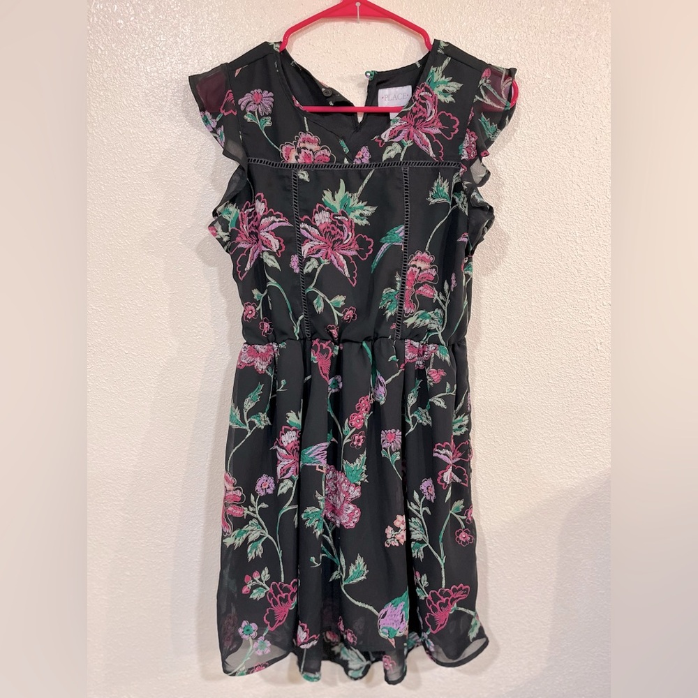 Girls dress